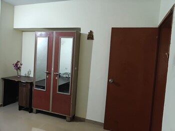 Akanksha Residency