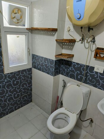 Mahagun Moderne