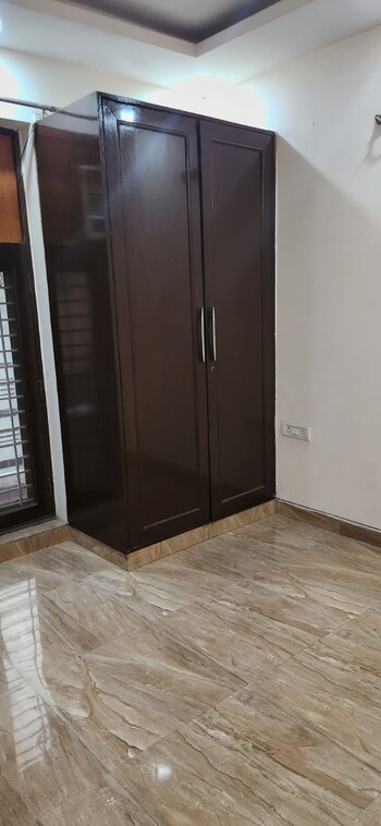 1 BHK Flat for Rent in Panchsheel Vihar, Delhi