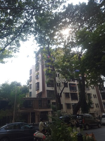 Amrut CHS Dahisar