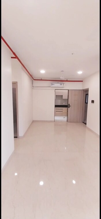 Leo Tower Apartments