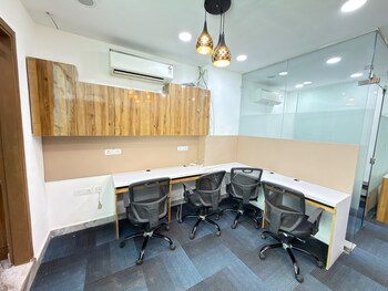 Office Space for Rent in Netaji Subhash Place, Delhi