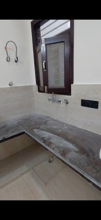 2 BHK Villa for Rent in Omicron Ii Greater Noida, Greater Noida