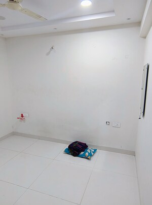 Furnished Amenities in 3 BHK Apartment at Vasavi GP Trends, Nanakramguda – for Rent