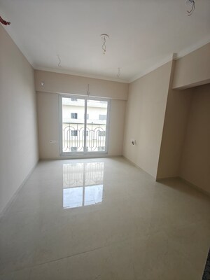 Bedroom in 2 BHK Apartment at Lodha Supremus, Wagle Industrial Estate – for Sale
