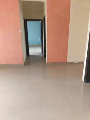 Room in 3 BHK Apartment at Mahagun Moderne, Sector 78 – for Rent