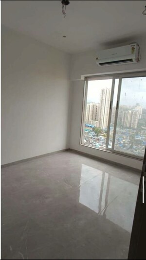 2 BHK Apartment For Rent in Marathon Monte South, Byculla West