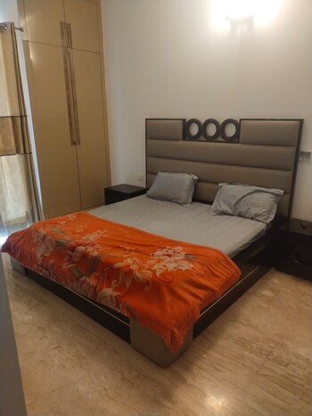 RWA Apartments Sector 52