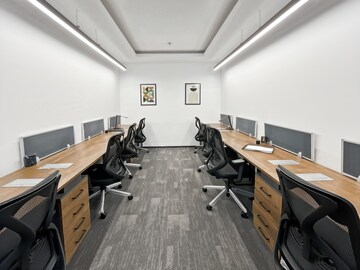 Team Area in  Co-working Space at Sector 14 – for Rent