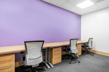  Office Space For Rent in Basheer Bagh