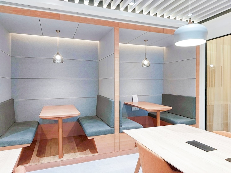 Team Area, supreme-business-park Commercial Office Space 646 Sq.Ft. In Juhu Mumbai 9540306