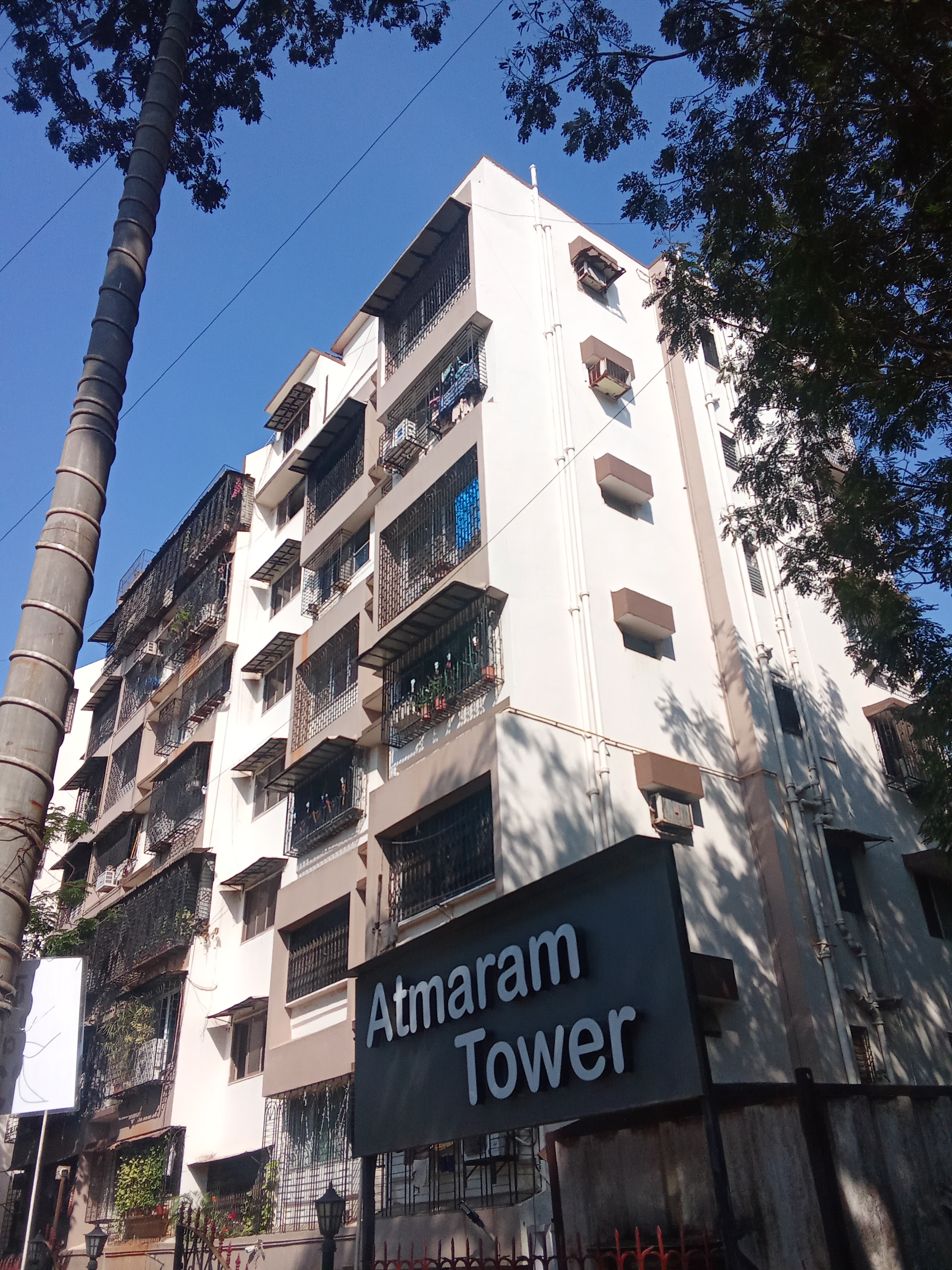 1 RkApartment For Rent in Atmaram Tower