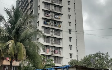 1 BHK Apartment at Green Acres Dahisar, Dahisar East – for Rent