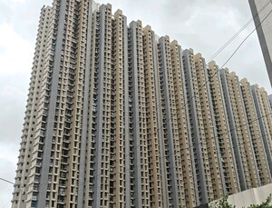  1 BHK Apartment at Raymond Ten X Habitat, Pokhran Road No Two – for Sale