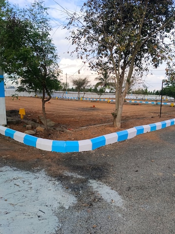   Plot at Chikka Tirupathi Road – for Sale