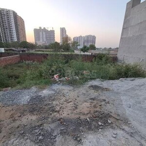   Plot at Sector 23 – for Sale