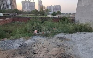 Plot at Sector 23 – for Sale
