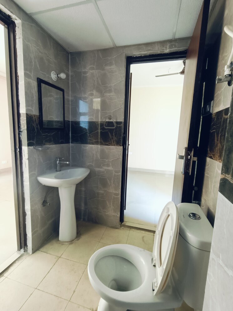 Other, corporate road 4 Bedroom 3360 Sq.Ft. Apartment In Corporate Road Ahmedabad 8241890