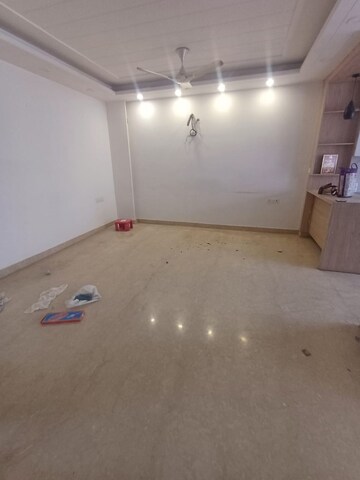  2 BHK Builder Floor at Nirman Vihar – for Rent