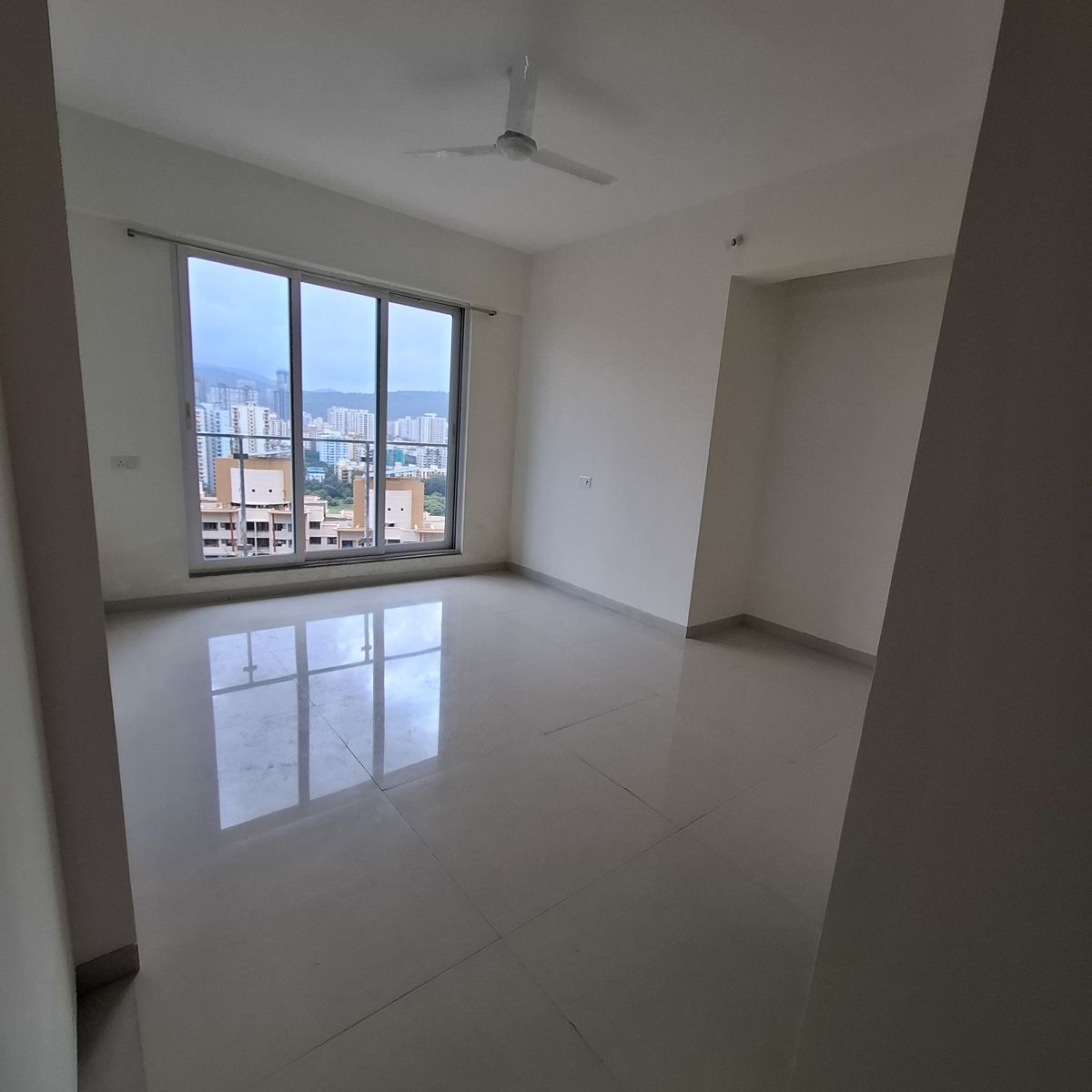Rental 2 Bedroom 800 Sq.Ft. Apartment in Rashmi Star City, Naigaon East Mumbai 7575587