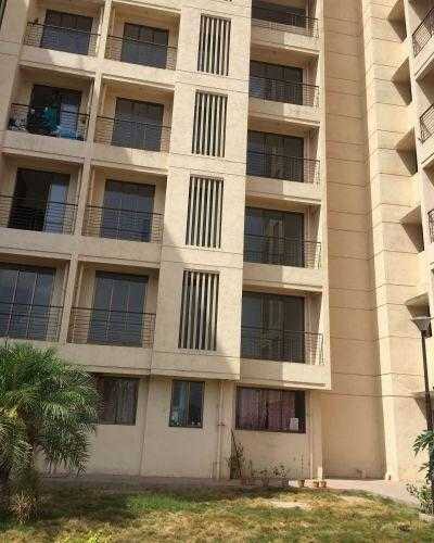 1 BHK + Extra Room Apartment For Rent in DGS Sheetal Hira