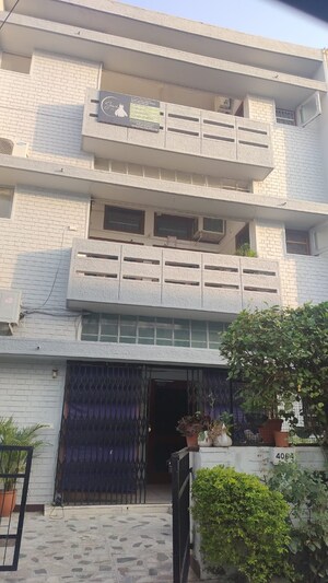  4 BHK Independent House at Sector 46 – for Sale