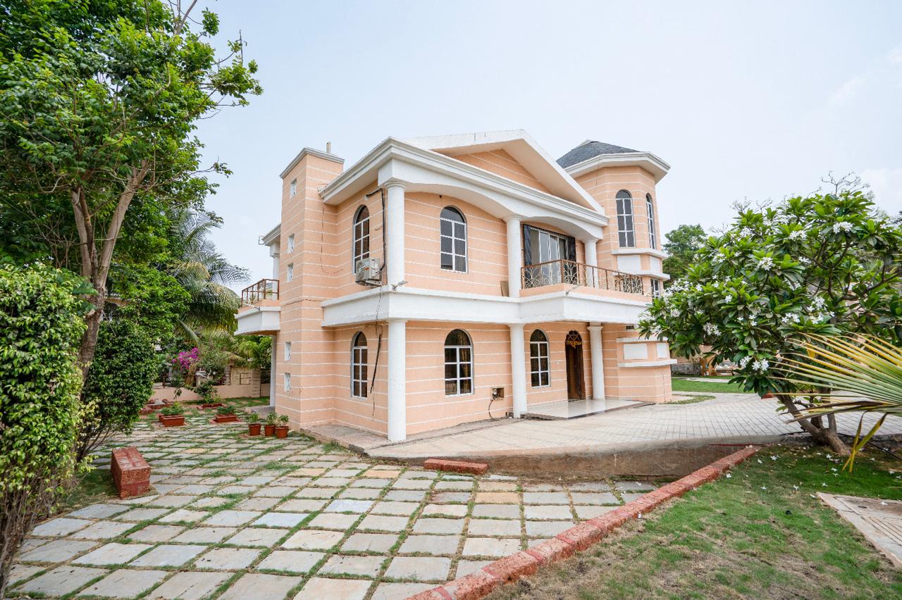 2 BHK + Pooja Room,Study Room,Extra Room Villa For Sale in Chandapura