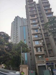 1 BHK + Pooja Room Apartment For Sale in Borivali West