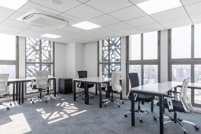 Gym, navrangpura Commercial Office Space 1186 Sq.Ft. In Navrangpura Ahmedabad 9540234