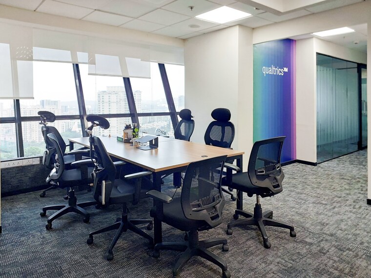 Gym, supreme-business-park Commercial Office Space 646 Sq.Ft. In Powai Mumbai 9540307