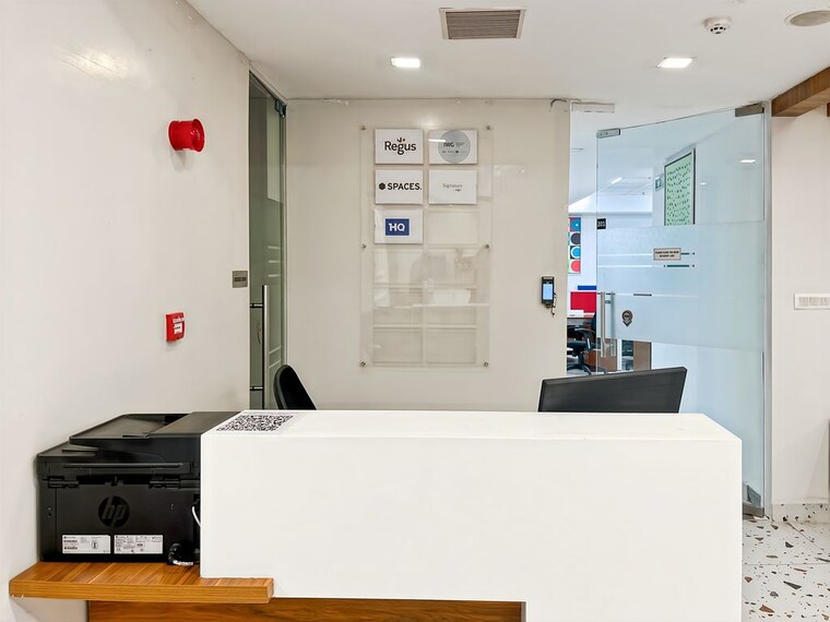 Team Area, sector 142 Commercial Office Space 1186 Sq.Ft. In Sector 142 Noida 9540860