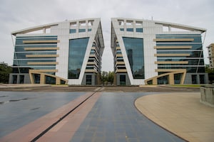  Office Space – Exterior View View at Wakad - for Rent