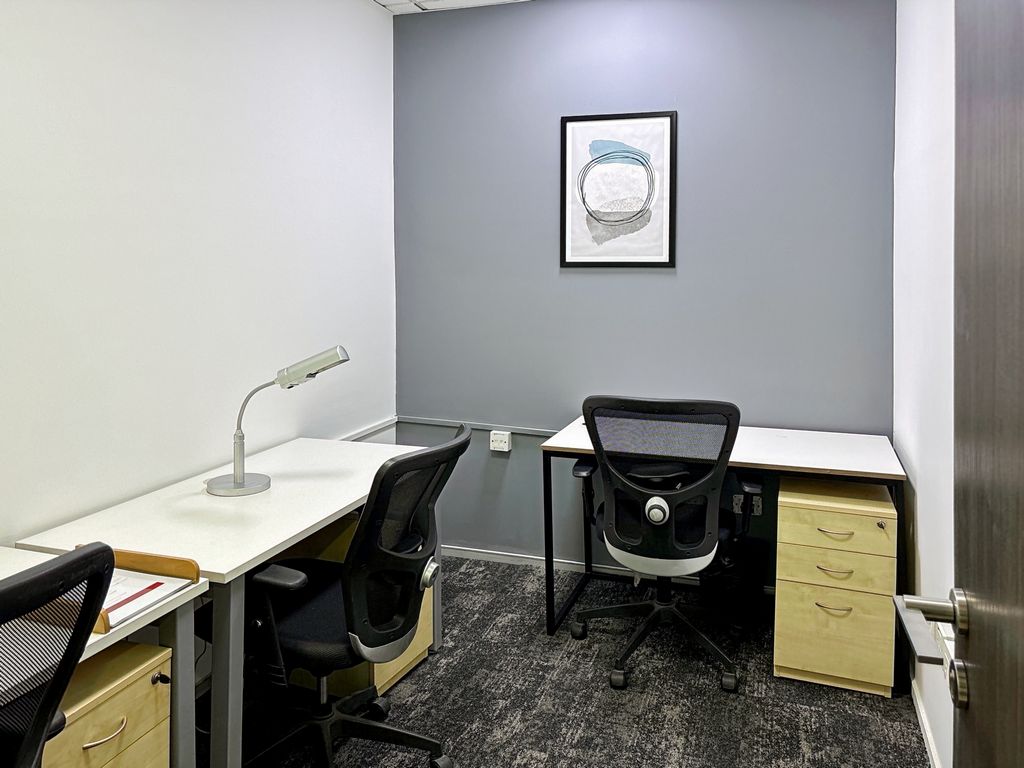 Office Space For Rent in Green Boulevard