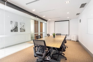  Office Space For Rent in Dadar West