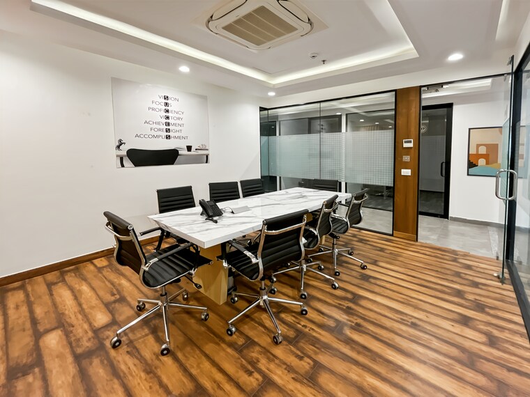 Team Area, udyog vihar Commercial Office Space 646 Sq.Ft. In Udyog Vihar Gurgaon 9540668