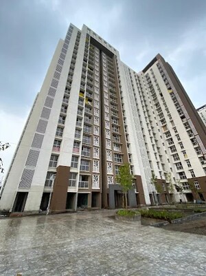  Apartment For Sale in Anjur