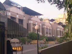  Villa – Exterior View View at Chembur - for Sale