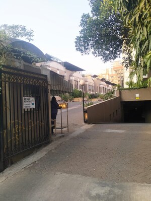 Villa – Exterior View View at Chembur - for Sale