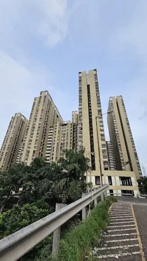  Apartment For Sale in Bhiwandi