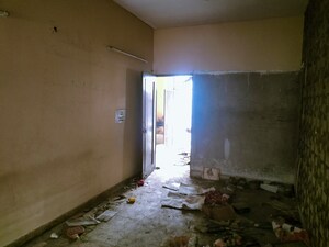 Room in  Builder Floor at Pitampura – for Sale