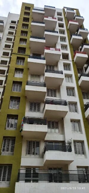  Apartment For Sale in Yewalewadi