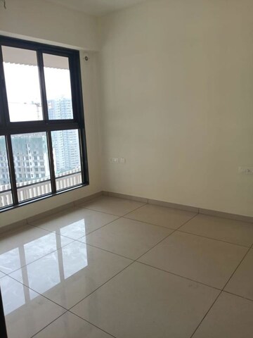 Master Bedroom in 3 BHK Apartment at Chandak 34 Park Estate, Goregaon West – for Rent