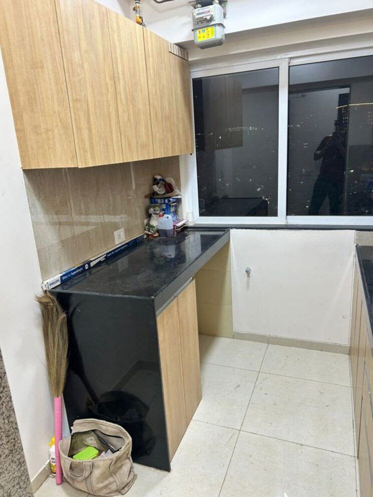 Team Area, lnt-veridian 1 Bedroom 382 Sq.Ft. Apartment In Powai Mumbai 9681998