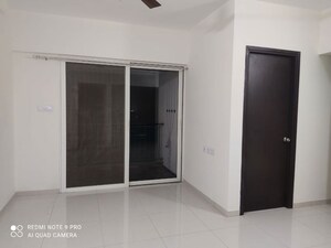 Room in 2 BHK Apartment at Kolte Patil Life Republic, Hinjewadi – for Rent