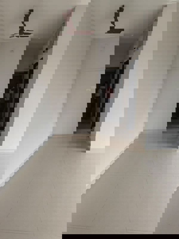 2 BHK Apartment For Rent in Rustomjee Meridian