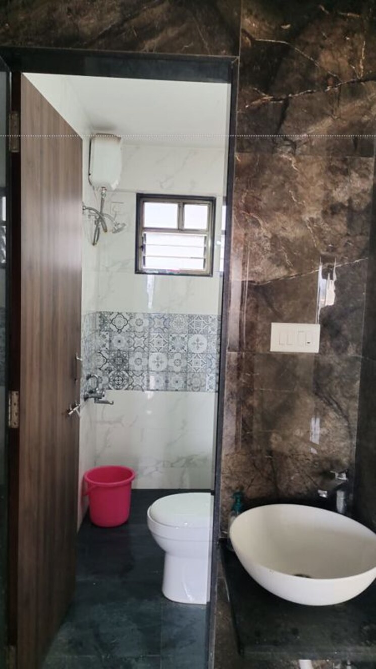 Bathroom, shree-krushna-park 2 Bedroom 1000 Sq.Ft. Apartment In Kharadi Pune 9682256
