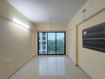 2 BHK Apartment For Rent in Dahisar West