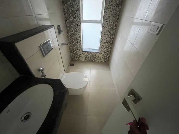 Bathroom, godrej-park-ridge 2 Bedroom 503 Sq.Ft. Apartment In Manjari Pune 9682338