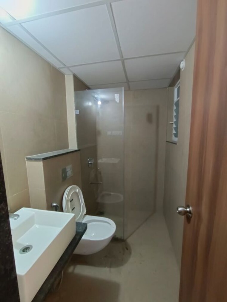 Bathroom, runwal-the-central-park 2 Bedroom 666 Sq.Ft. Apartment In Chinchwad Pune 9674492