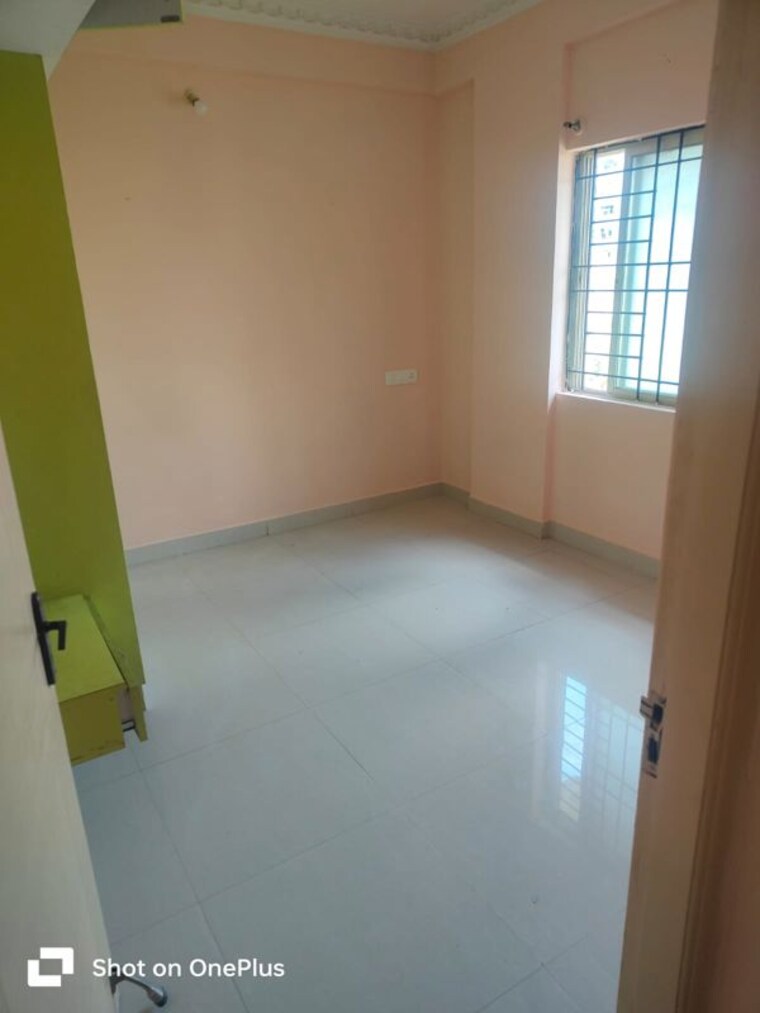 Room, bm-green-woods 3 Bedroom 1400 Sq.Ft. Apartment In Chikkabellandur Bangalore 9682465